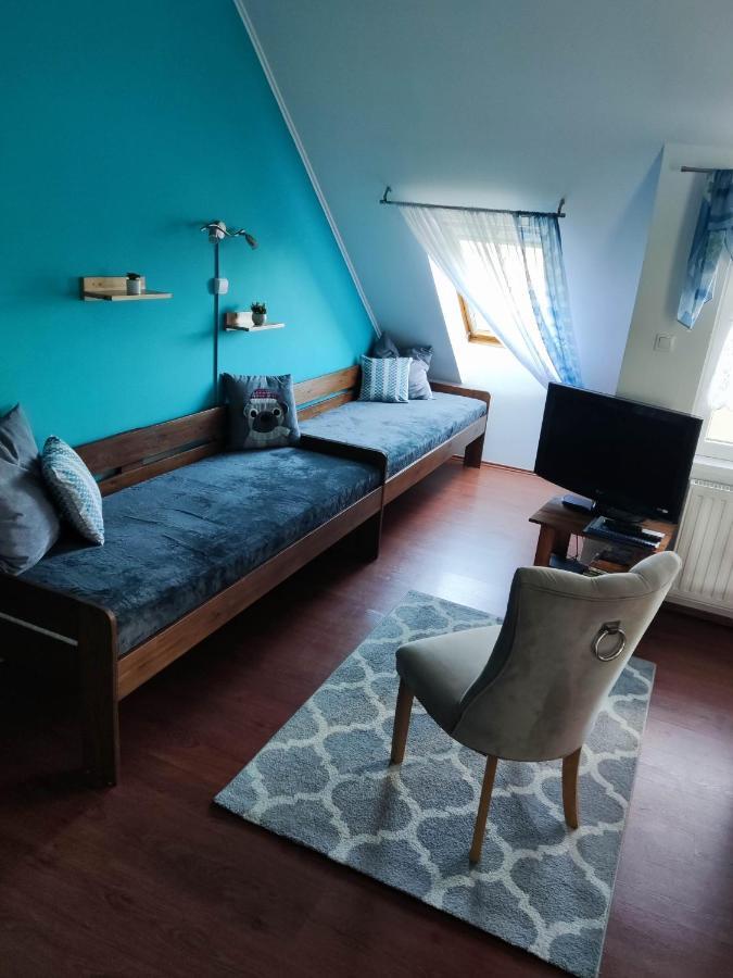 Blue Apartman Apartment Mako Bagian luar foto