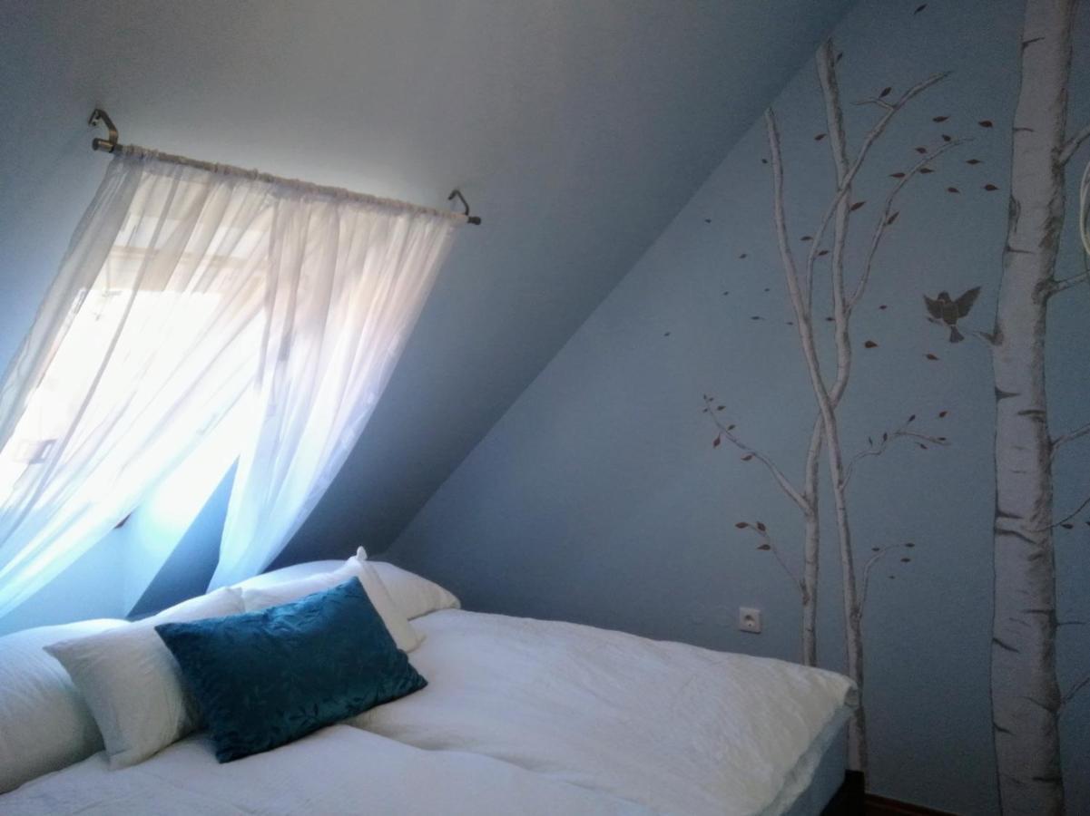Blue Apartman Apartment Mako Bagian luar foto